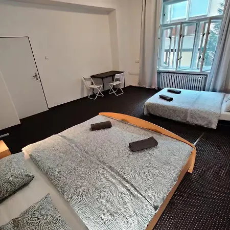 Penzion Private With Free Parking Next To Railway Station *