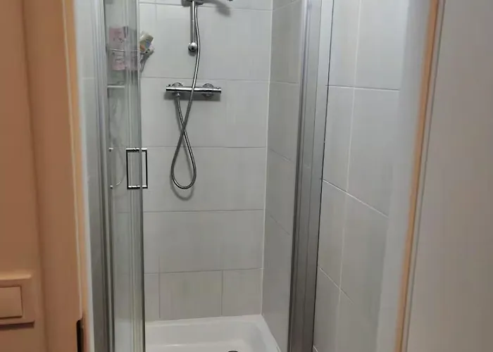 Private With Free Parking Next To Railway Station